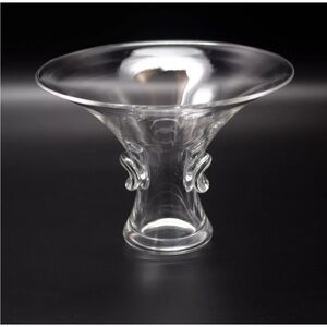 c.1949  STEUBEN CRYSTAL GEORGE THOMPSON BOUQUET VASE